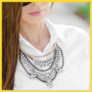 BaubleBar Grendel Bib Necklace